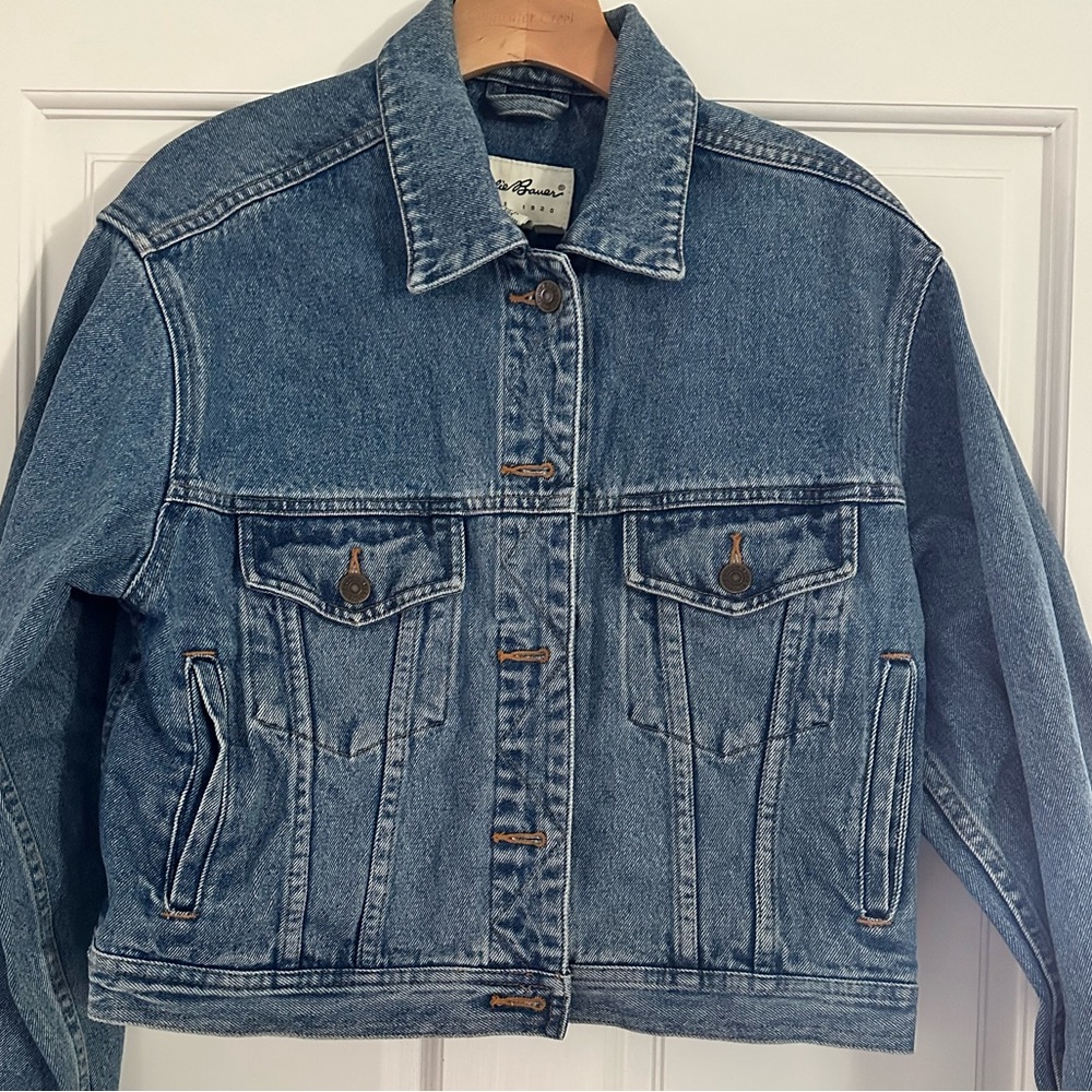 Vintage Eddie Bauer Jean Jacket Womens Medium Blue Denim Button Great Condition